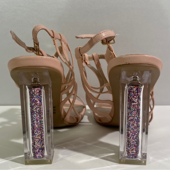 Qupid Women's 10 Pink Strappy Heels - Picture 2 of 8